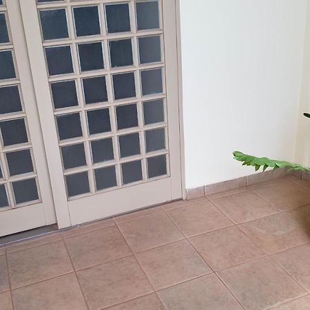 Apartamento Apto central com estacionamento - Faculdade Odonto Araraquara Exterior foto